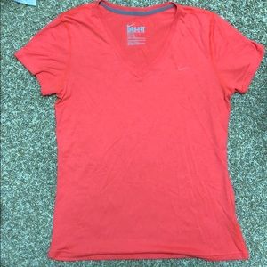 Nike dri-fit top
